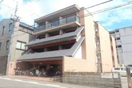 プライム室町外観写真