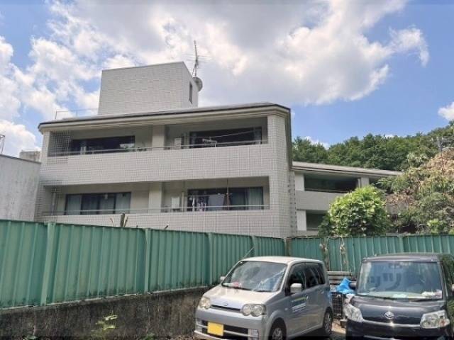 リアライズ衣笠外観写真2