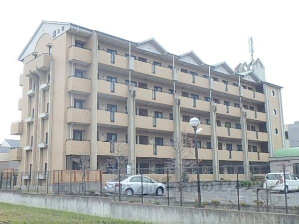028200の外観写真