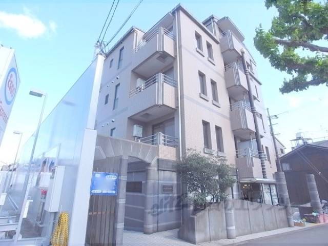 プレズィール衣笠外観写真2