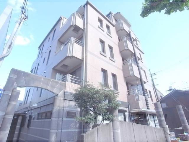 プレズィール衣笠外観写真3