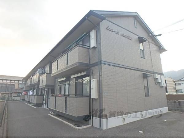 028275の外観写真