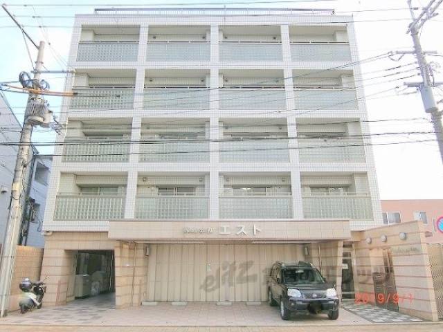 ネヴェルプレヌーヴ外観写真2