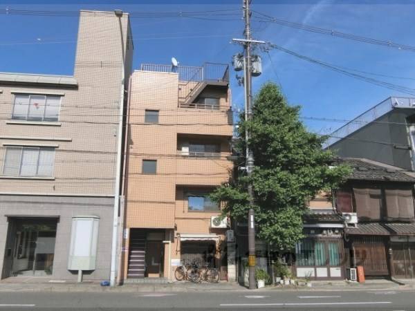 028450の外観写真