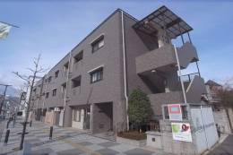 ベルテ長岡京外観写真