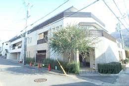 PARK HILLS OYAKE 2外観写真