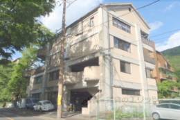 秋岡屋ビル外観写真