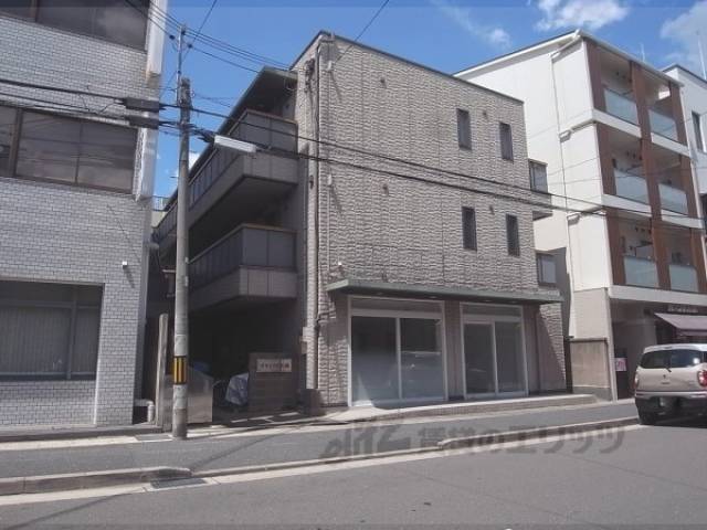 グランバリエ桂外観写真1