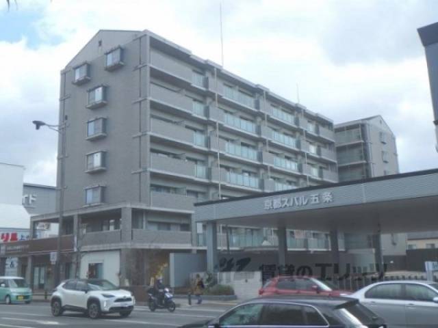 パレフルーヴ五条外観写真1