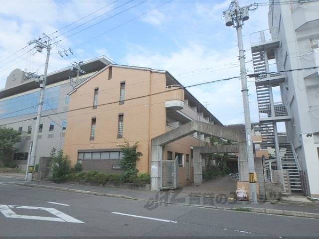 メゾン・ラ・ココネ外観写真2