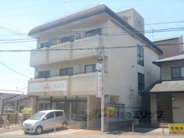 ヴィラリッチーニ外観写真1