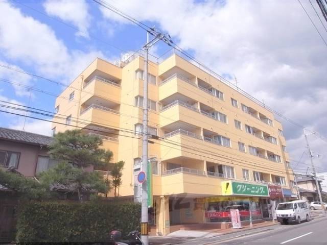 レヴィア北山外観写真1