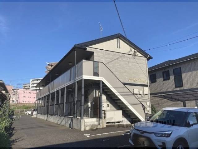 ホワイトクレイン外観写真1