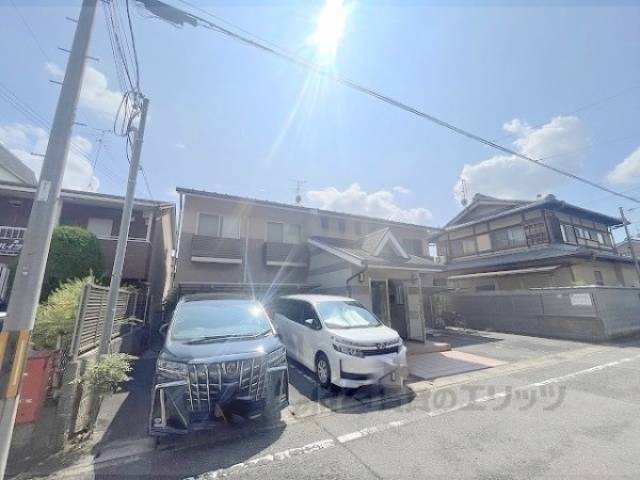 ノールヴァーグ外観写真1