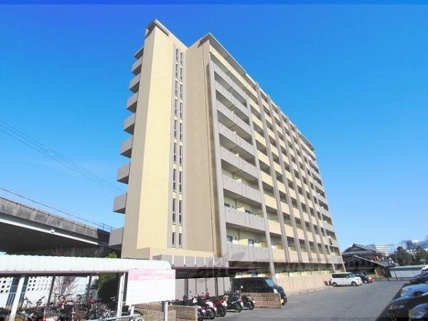 030273の外観写真