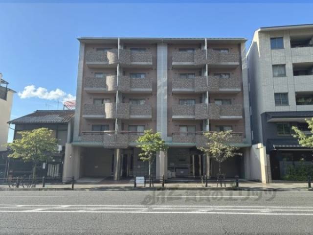 ビューコート東山２棟外観写真1