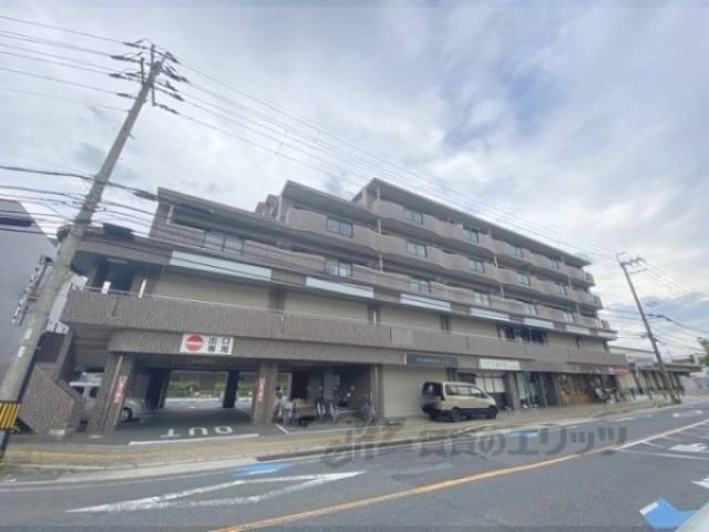 アデストビル外観写真3