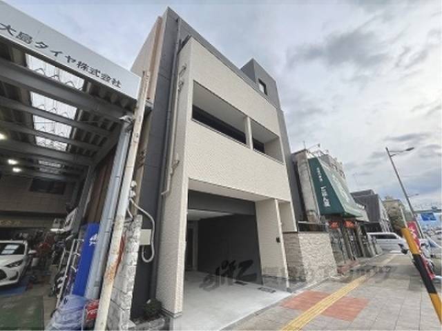 メゾンクニエダ５外観写真1