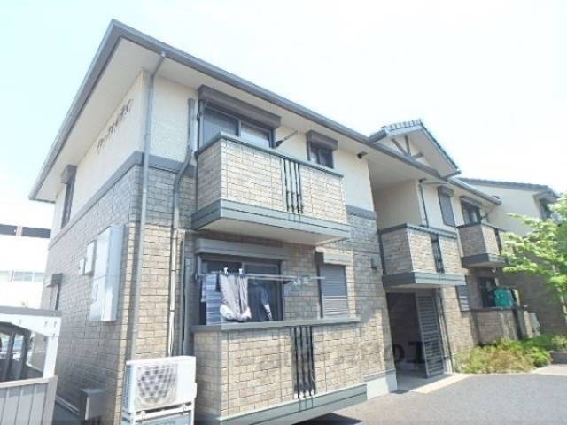 ドゥ・フォルティ外観写真1