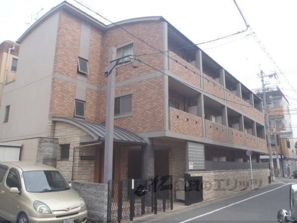 031004の外観写真