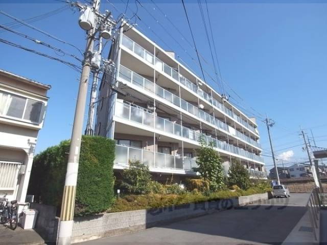 ハイエスト・桂外観写真2