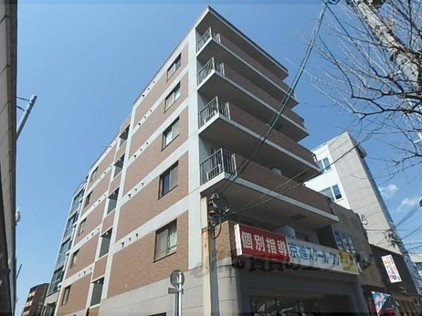 031573の外観写真