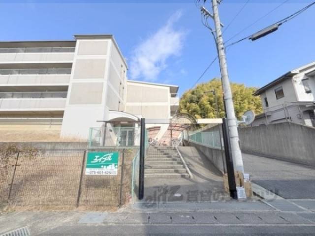 ハイツモアライフ外観写真2