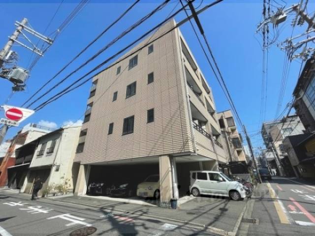 シャトーボヌール外観写真1