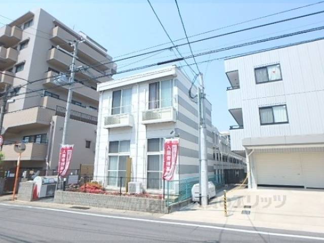 レオパレスＰｒｅｍｉｅｒ外観写真3