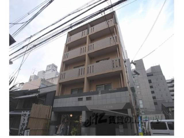 ラトゥール綾小路外観写真1
