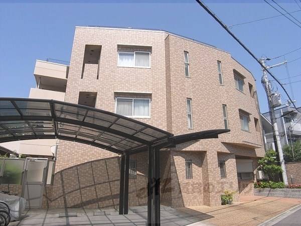 031815の外観写真