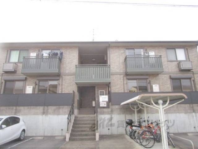 パストラル西向日外観写真3