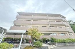 プレステージ参番館外観写真