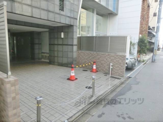 アマデウス西洞院外観写真3