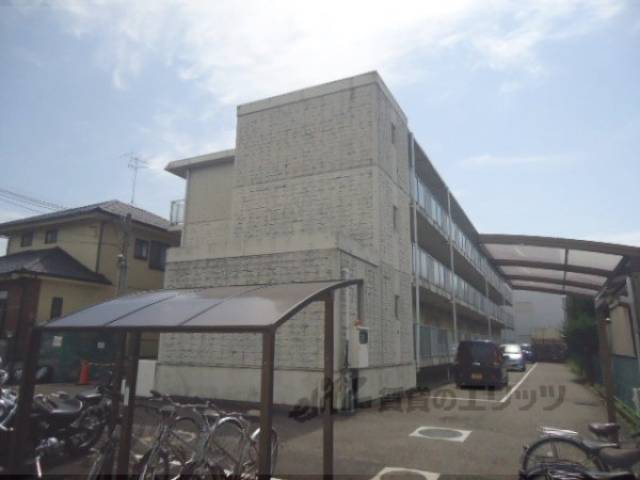 シャルル外観写真1