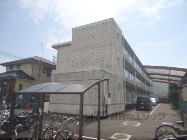 シャルル外観写真2