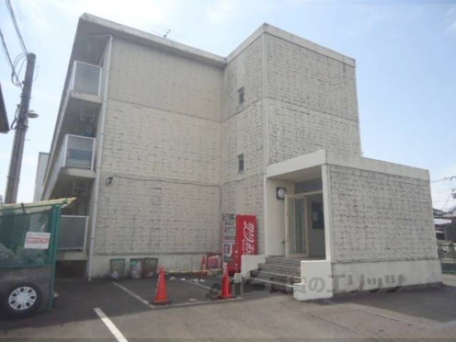 シャルル外観写真3