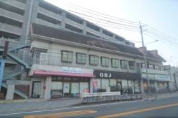 カミナリプラザ(テナント)外観写真