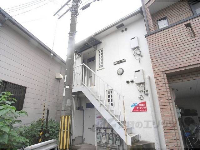 プチホワイトアタカＣ外観写真1