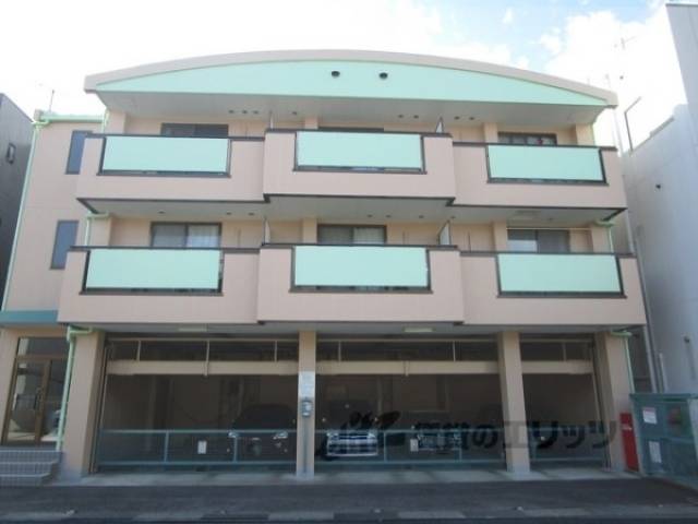 グランドハイツ高田弐番館外観写真2