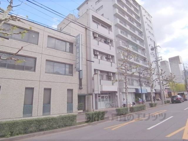 ＣＯＳＭＯ　ＰＡＬＡＣＥ外観写真1