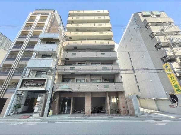 032950の外観写真