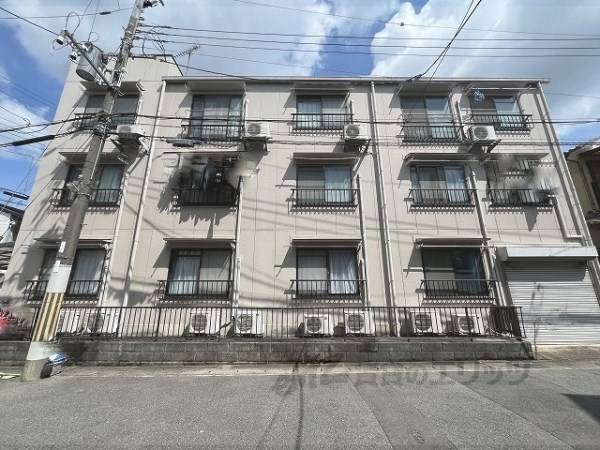 033014の外観写真