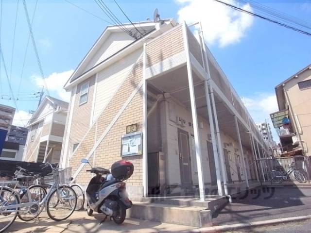 レオパレス西陣Ｂ外観写真1