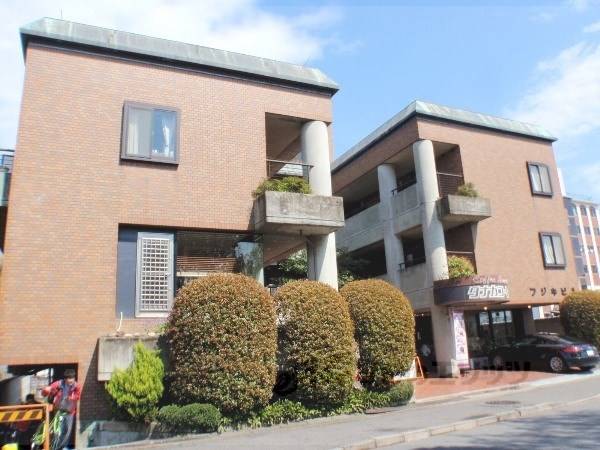 033590の外観写真