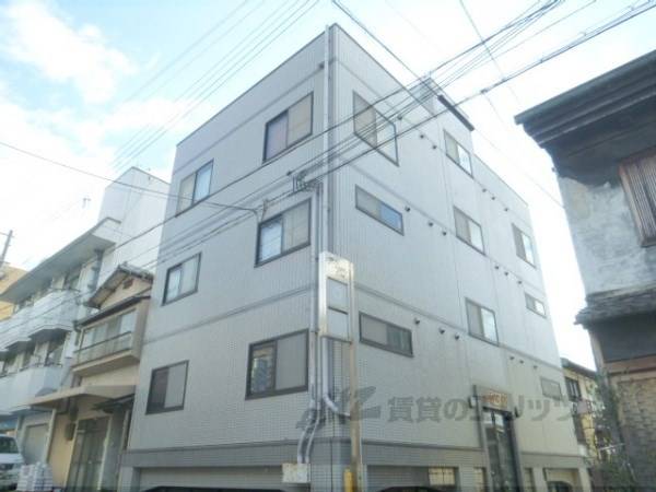 033642の外観写真