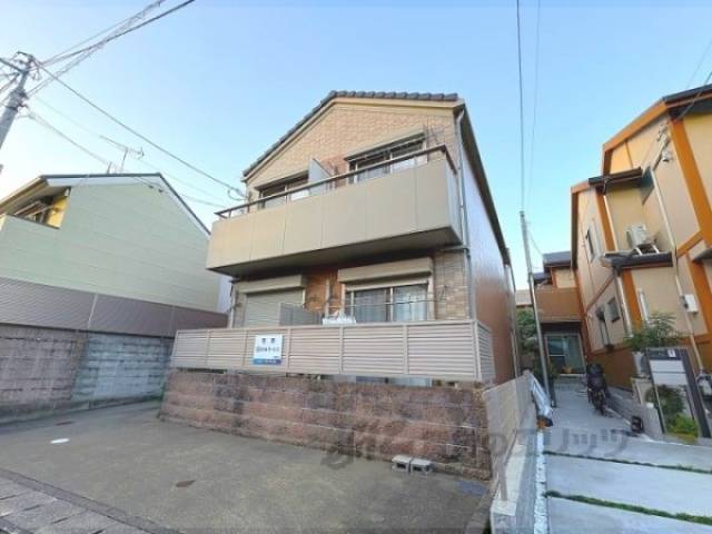 メゾンかしの木外観写真3