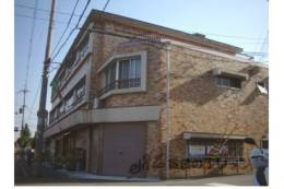 泉堂マンション（テナント）外観写真