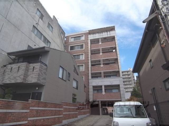 プラネシア星の子京都御所外観写真2