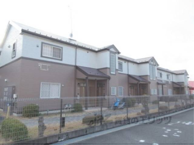 エスポアガーデン外観写真1